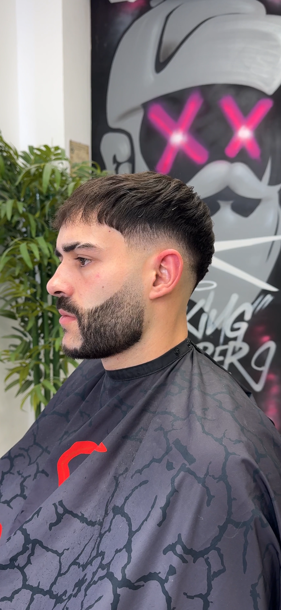 Corte de pelo y arreglo de barba avanzado